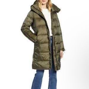 Halogen Long Puffer Coat in Olive